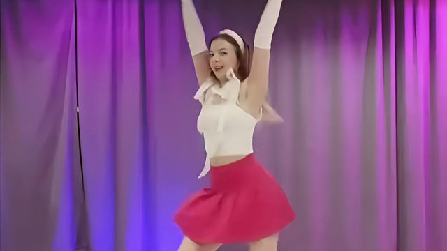 俄罗斯姑娘才艺表演24.02.28_烤肉(维多利亚)05