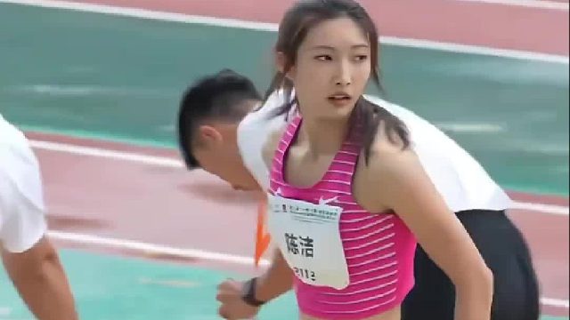 这是谁？运动女孩