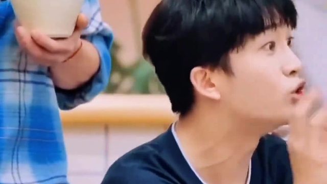 黄子弘凡：铁打的聊天，流水的兄弟！