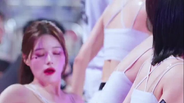 女团C位的完美身材