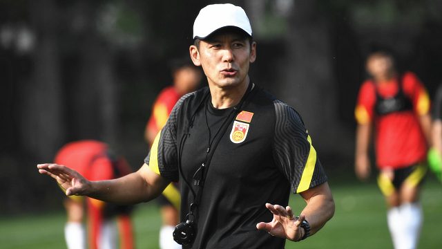 不忍直视！国青小将史诗级空门不进，前国脚杨晨捂脸偷笑