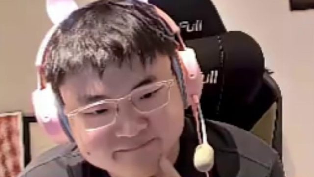 小天：BLG打AL算是打出高水准了！小明：那前两把呢？天：运气不好！乌兹笑笑不说话！