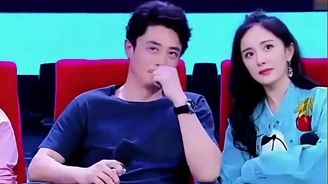 你正在和女朋友看电影