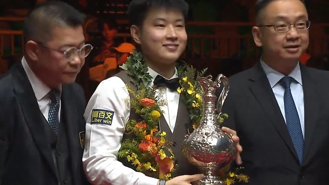 赵心童10比6张安达，斩获亚洲首座世界大奖赛冠军，实至名归！