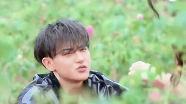 徐艺洋：你跟我在一起，就没咋哭过！黄子韬的回答简直笑不活了