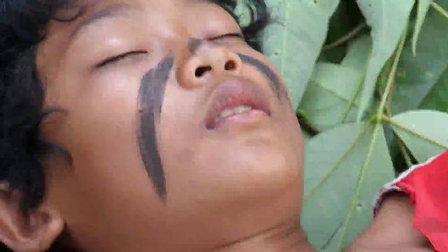 20260211烹饪龙虾在河边吃