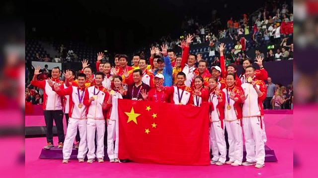 中国羽毛球最巅峰的时刻！ 2012年伦敦ao运会羽毛球赛场，国羽创造了史无前例的奇迹，包揽羽毛球五块金牌！这不是国羽的极限，而是羽毛球项目只有五枚金牌！