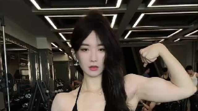 黑色战袍，绝美