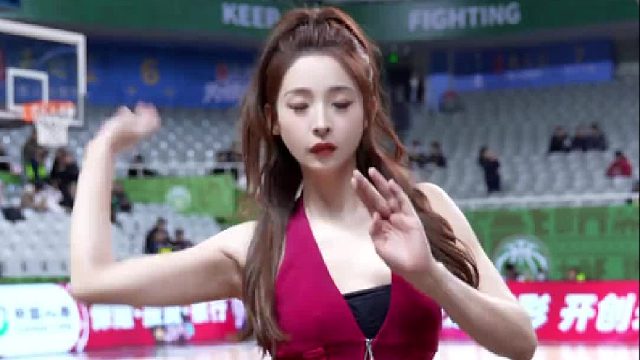 诶！到马到马 新年快乐