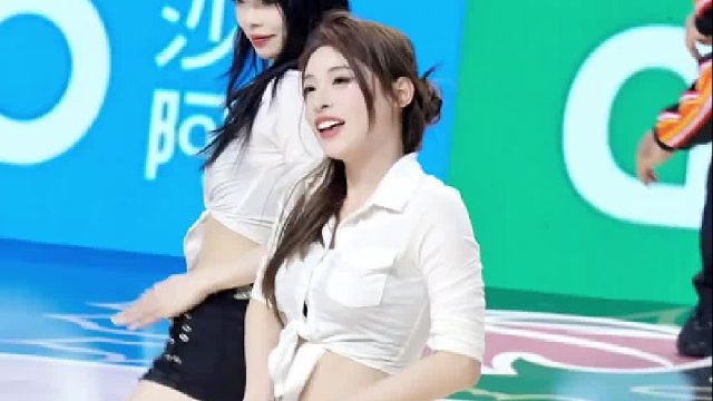 我看起来胖胖的 其实是被生活打肿了