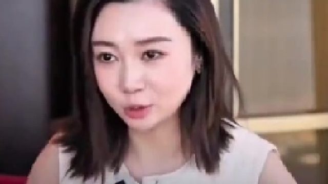 女性裸露 是一种打法