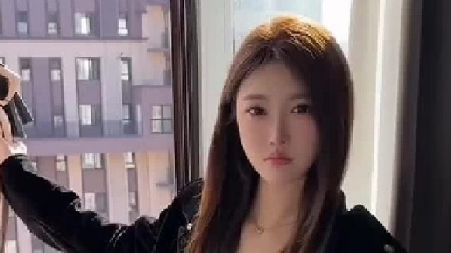 她摁在哪啊