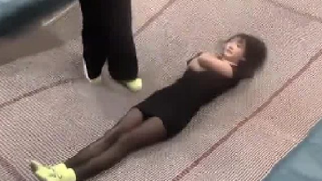 心中无女人，出招自然神！
