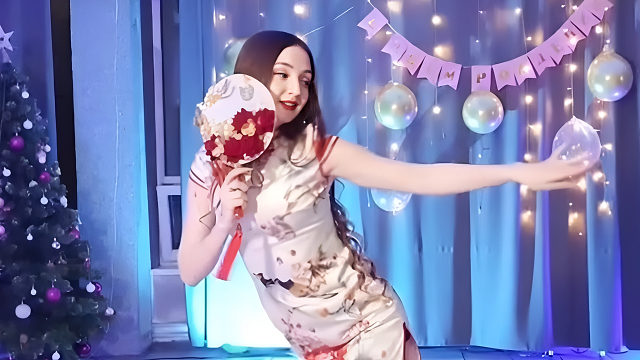 俄罗斯姑娘才艺表演24.01.02_空军(阿妮亚)08