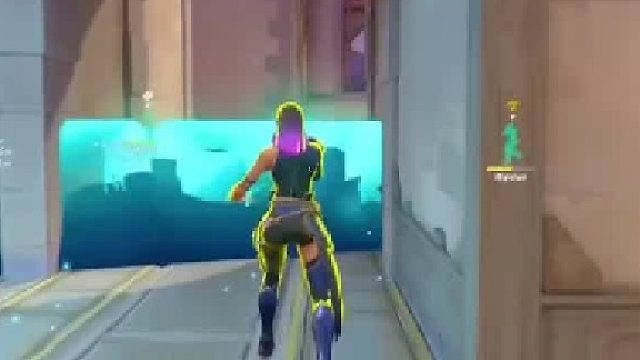 bro以为自己很神秘