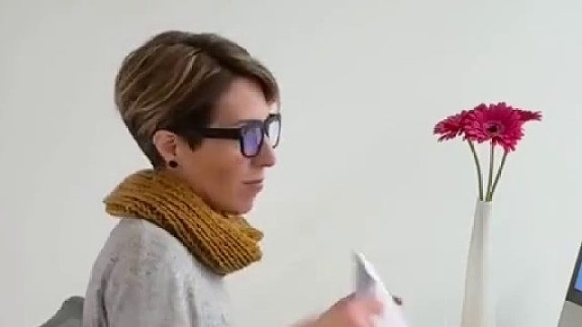 get几个很值得学习的办公室设计新思路其实家具本身就可以解决办公空间大部分的问题，这次在上海新展厅又学到了很多设计的新思路！#全网热点共创计划#