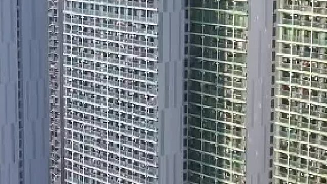 眼前这几栋楼竟然住着两万多名女主播，你敢相信吗