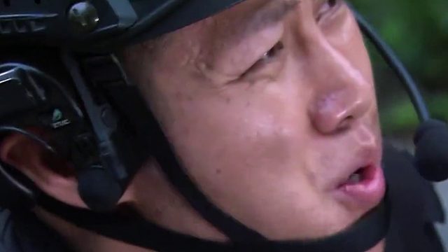 《玉面子弹王》，带300发子弹的狙击手