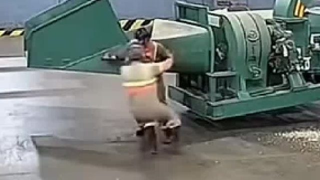 安全生产工厂实拍视频