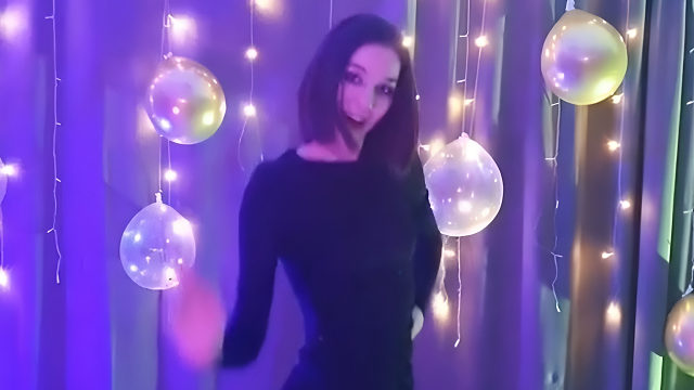 俄罗斯姑娘才艺表演24.01.07_女神04