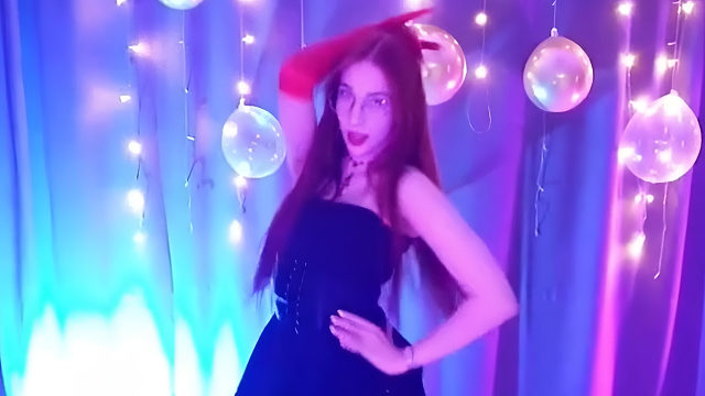 俄罗斯姑娘才艺表演24.01.08_静儿(拉达)00