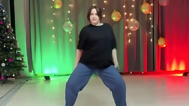 俄罗斯姑娘才艺表演24.01.08_海军(嘎贾)01