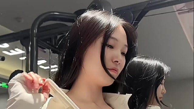 不动是温柔，一动是诱惑