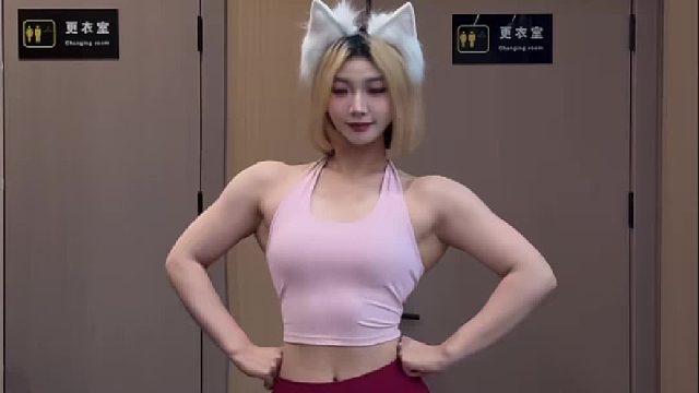 当一个人有进行曲的时候～