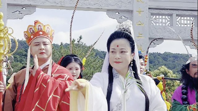 水不在深，有龙则灵；东莞观音山来了就好，前程似锦！