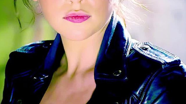 这台机器人太厉害了，不仅能液化身体还能伪装人类，经典科幻电影