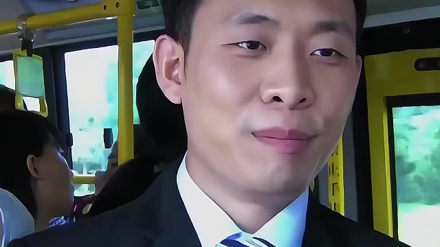 张译还挺适合这种角色的