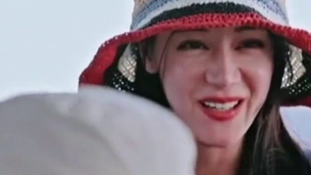 当迪丽热巴给王安宇安排任务，偷笑的动作太可爱了