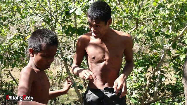 20260226 原始技术 - Kmeng Prey - 烹饪鳄鱼吃美味