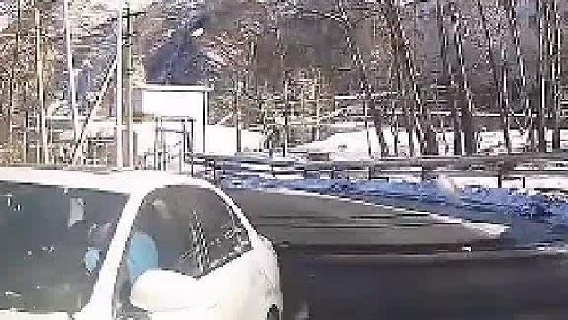 大家说说，谁该负更大责任？