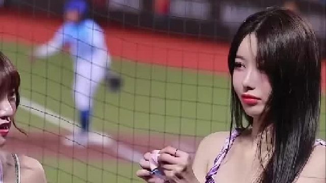 用热情，诠释青春