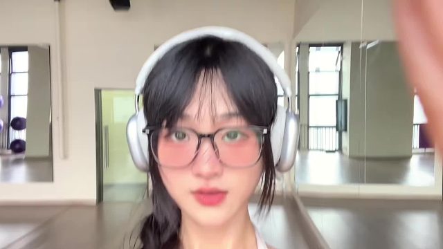 别光看脸呀，容易轻敌