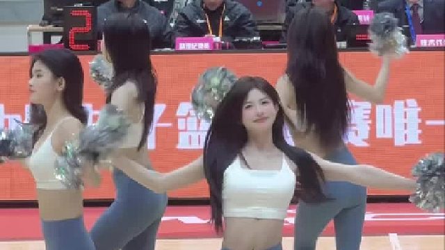 宝宝肚肚又打雷了