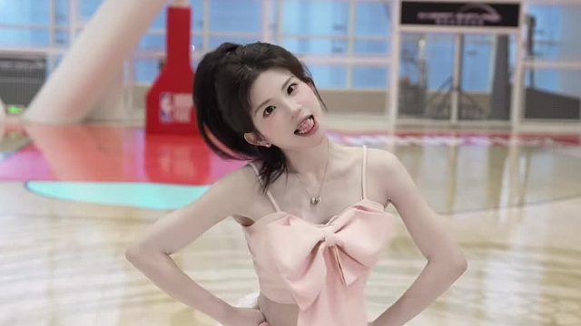 报告！今天是企鹅小肉！