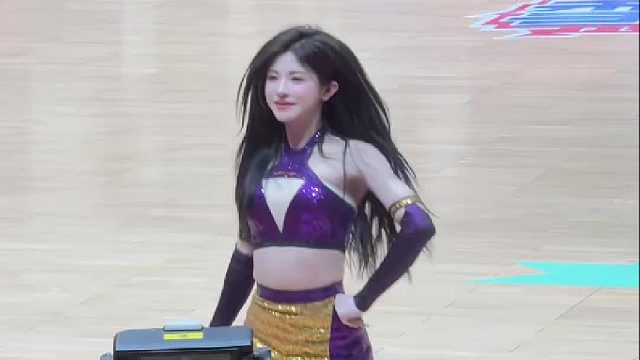 活力啦啦队，快乐不后退