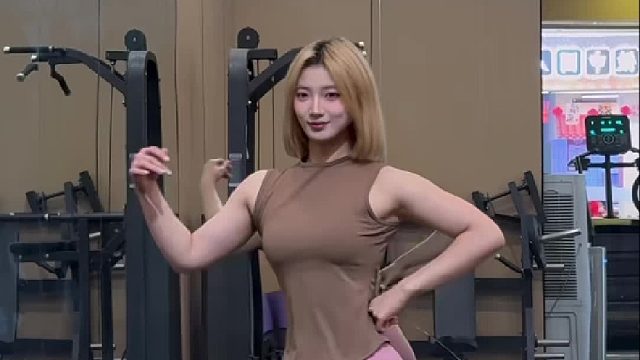 美到极致，是又撩又高级