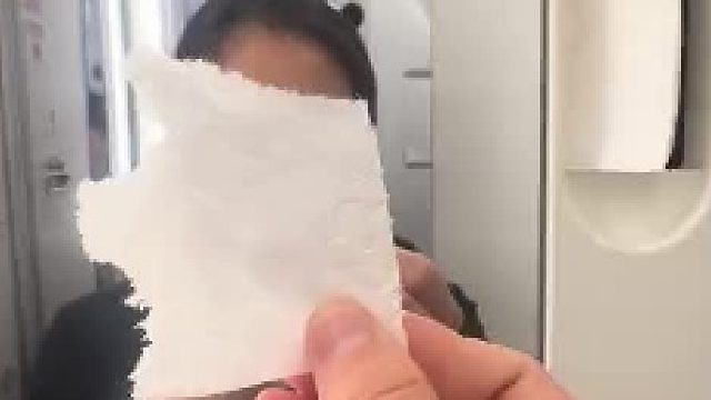 高铁的厕所也太高级了 这吸力堪比吸心大法