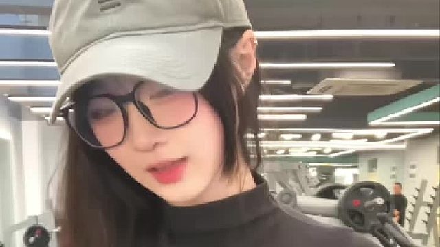 身材是底气，魅惑是天性