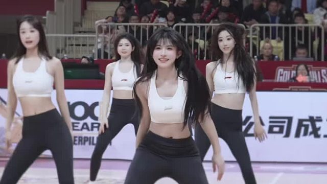 活力少女，在线炸场