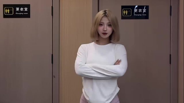 曲线撩人，气质勾人