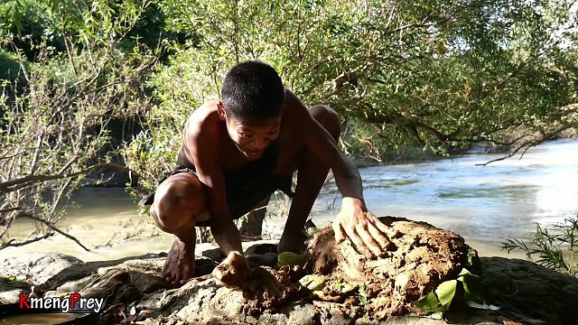 20260226 原始技术 - Kmeng Prey - 粘土烧火鸡肉和鸡蛋惊喜