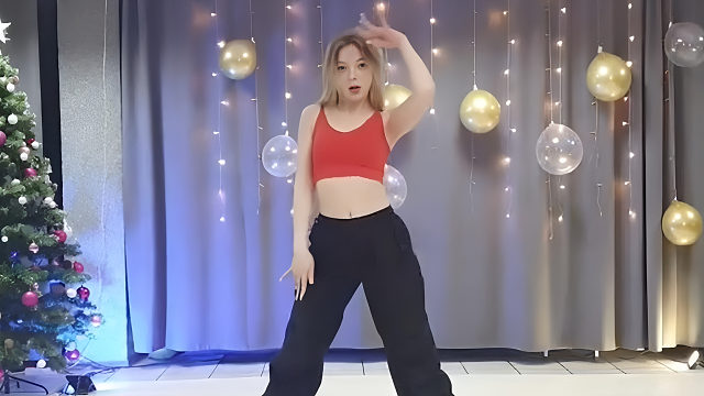 俄罗斯姑娘才艺表演24.01.10_烤肉(维多利亚)02