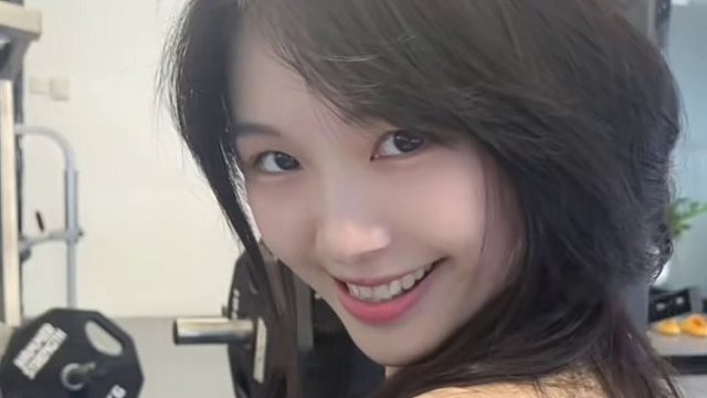 不做谁的白月光，只做你的心头痒