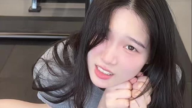 美而不腻，飒而不野