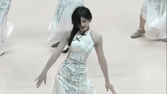 青春的模样，热烈又明亮