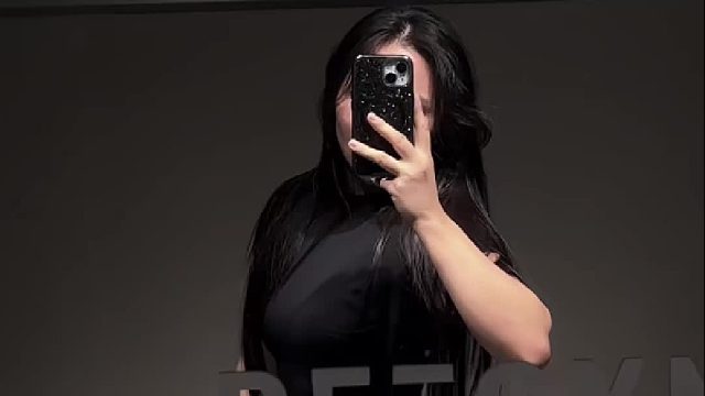 她真的和别人不一样